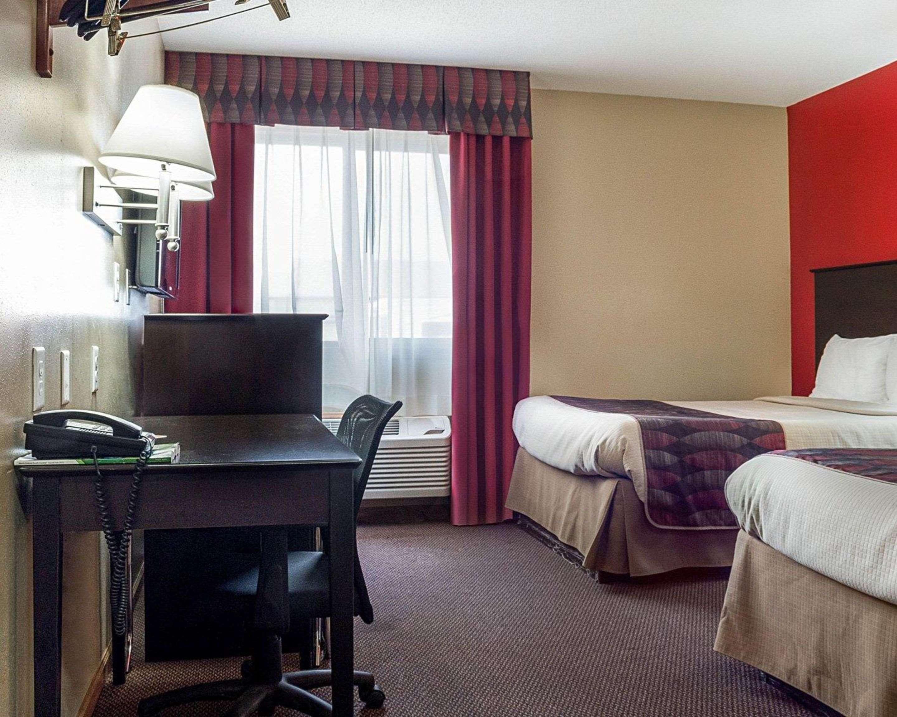Econo Lodge Jamestown Eksteriør bilde