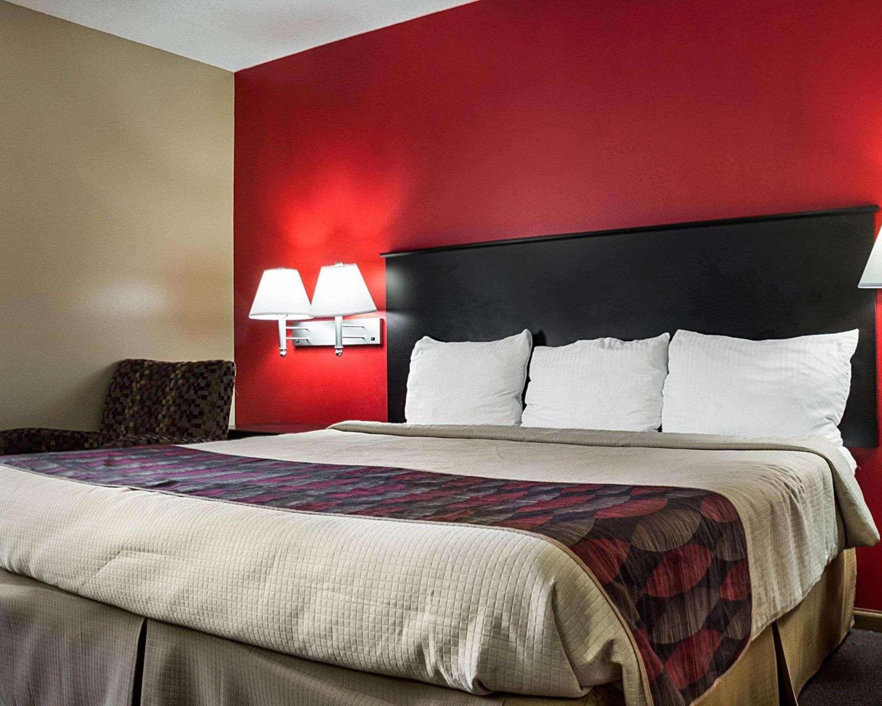 Econo Lodge Jamestown Eksteriør bilde