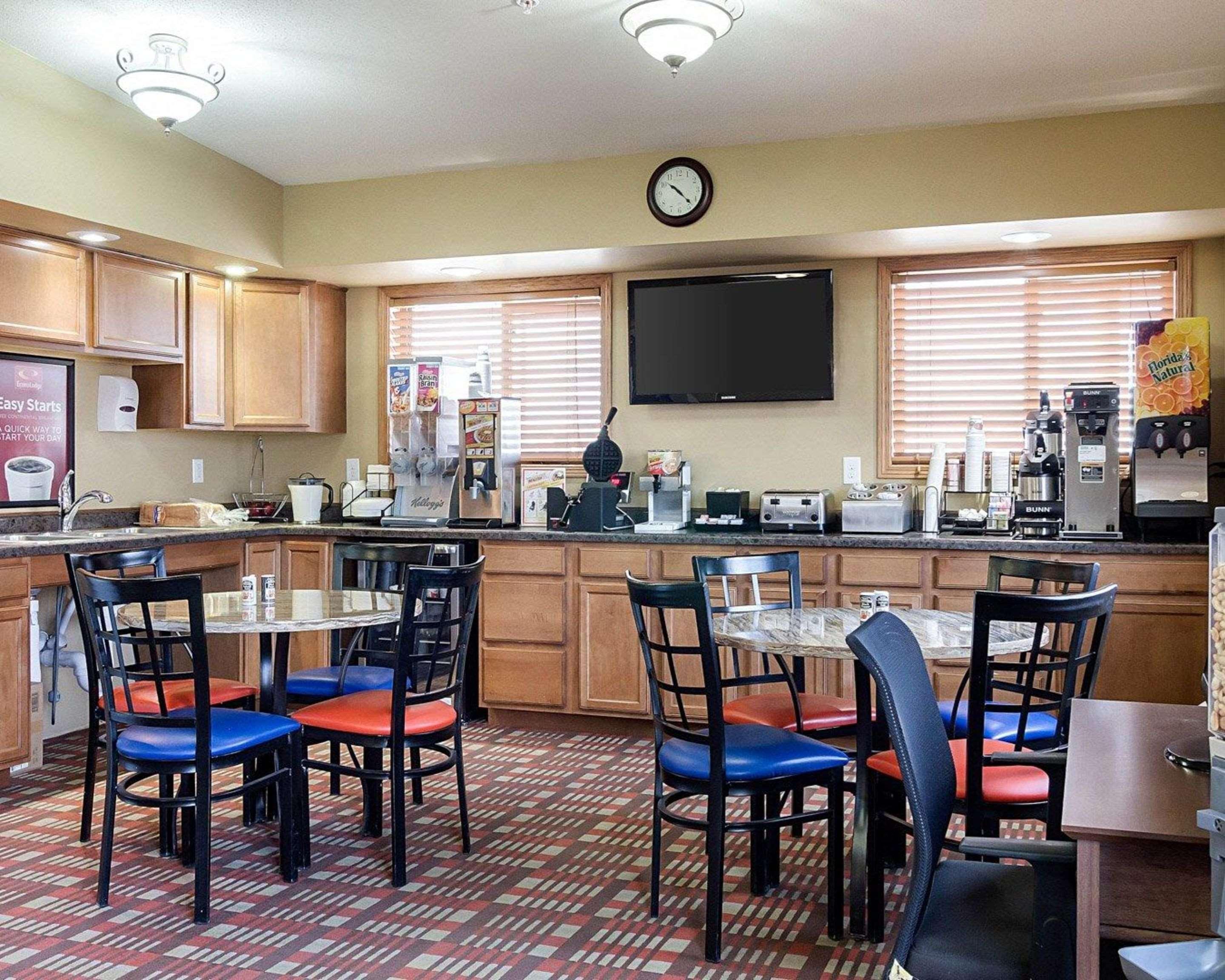 Econo Lodge Jamestown Eksteriør bilde