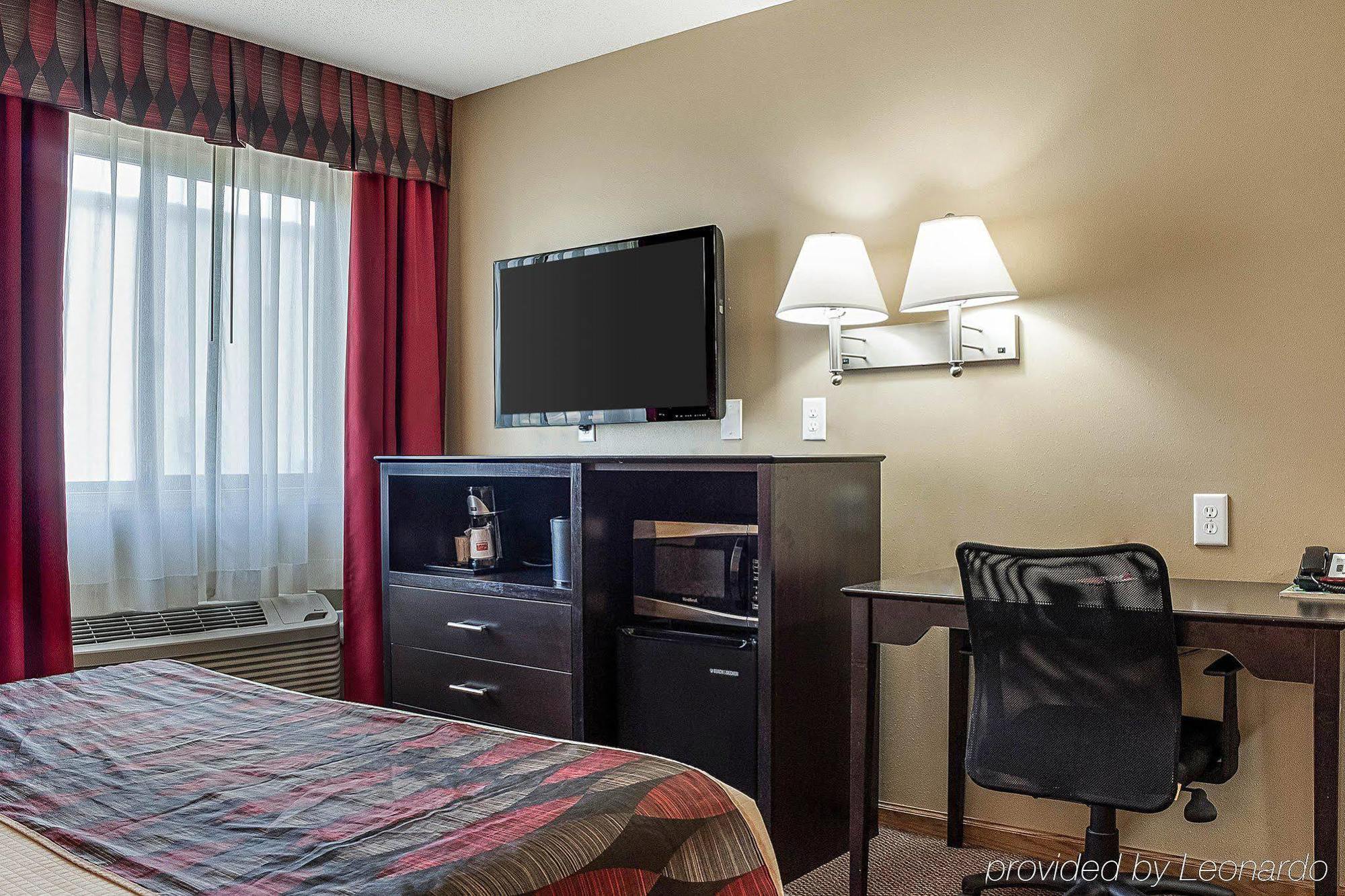 Econo Lodge Jamestown Eksteriør bilde