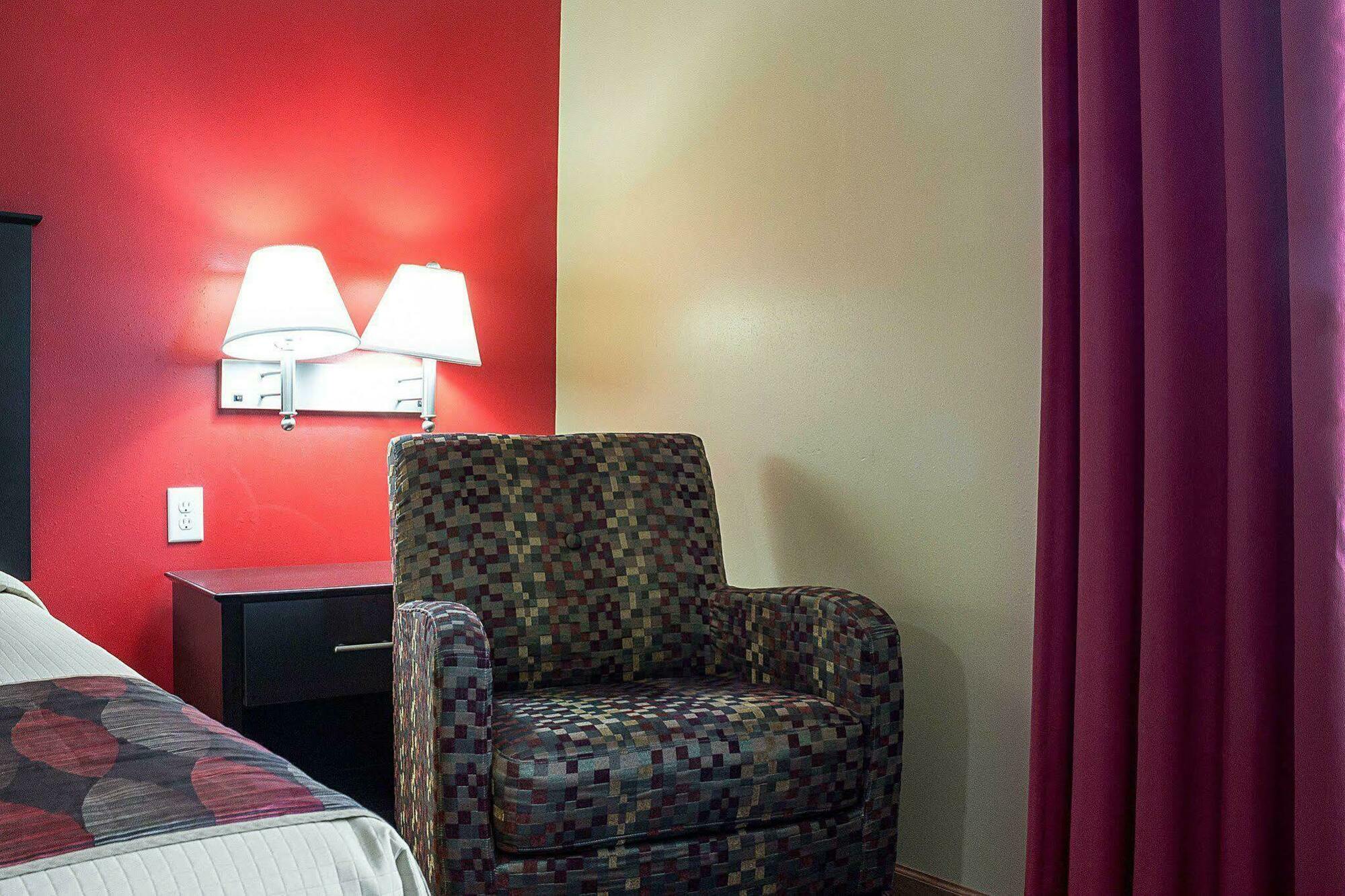 Econo Lodge Jamestown Eksteriør bilde